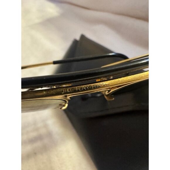 Vintage B&L Ray-Ban Outdoorsman Gold Aviator USA w/ Case - Picture 5 of 5